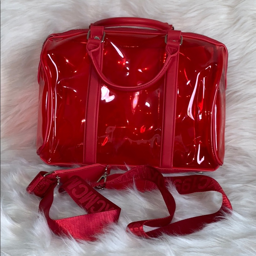 NWT: STEVE MADDEN BDAYLIN RED WEEKENDER - Picture 2 of 4